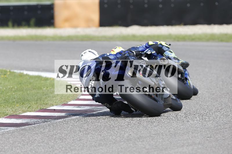 /53 16.09.2025 Track Day Domi Aegerter ADR/Gruppe rot/backside